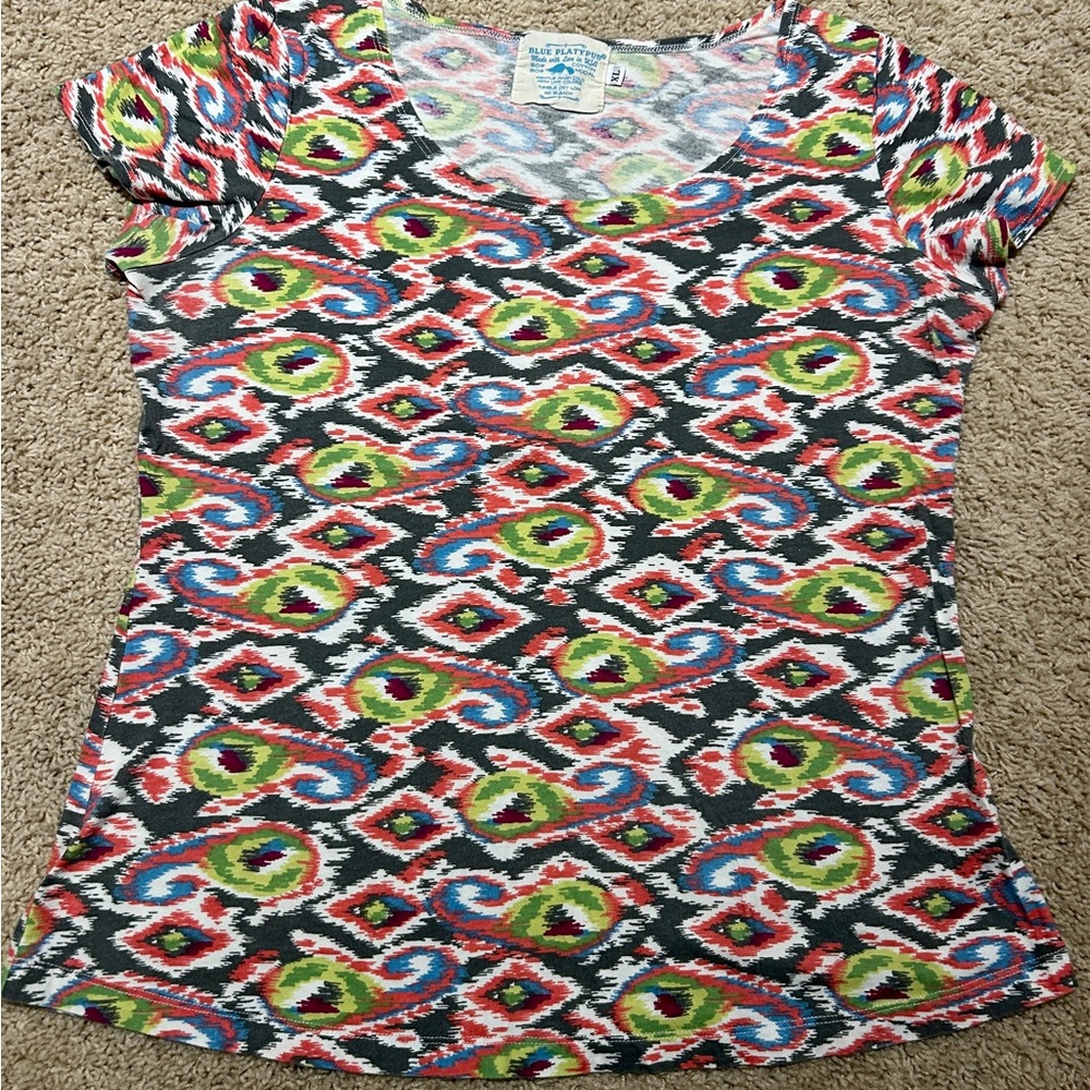 Blue Platypus XL aztec print tee